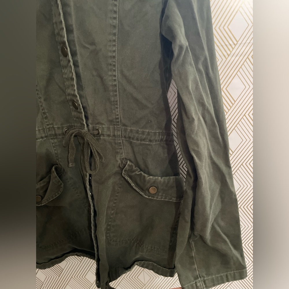 Hot Topic Skull Jacket - Picture 4 of 7